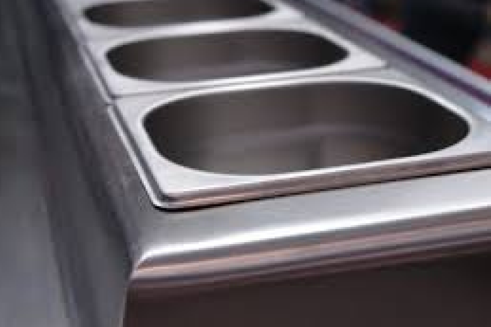 CHROMOnorm  Wandhaube mit Beleuchtung